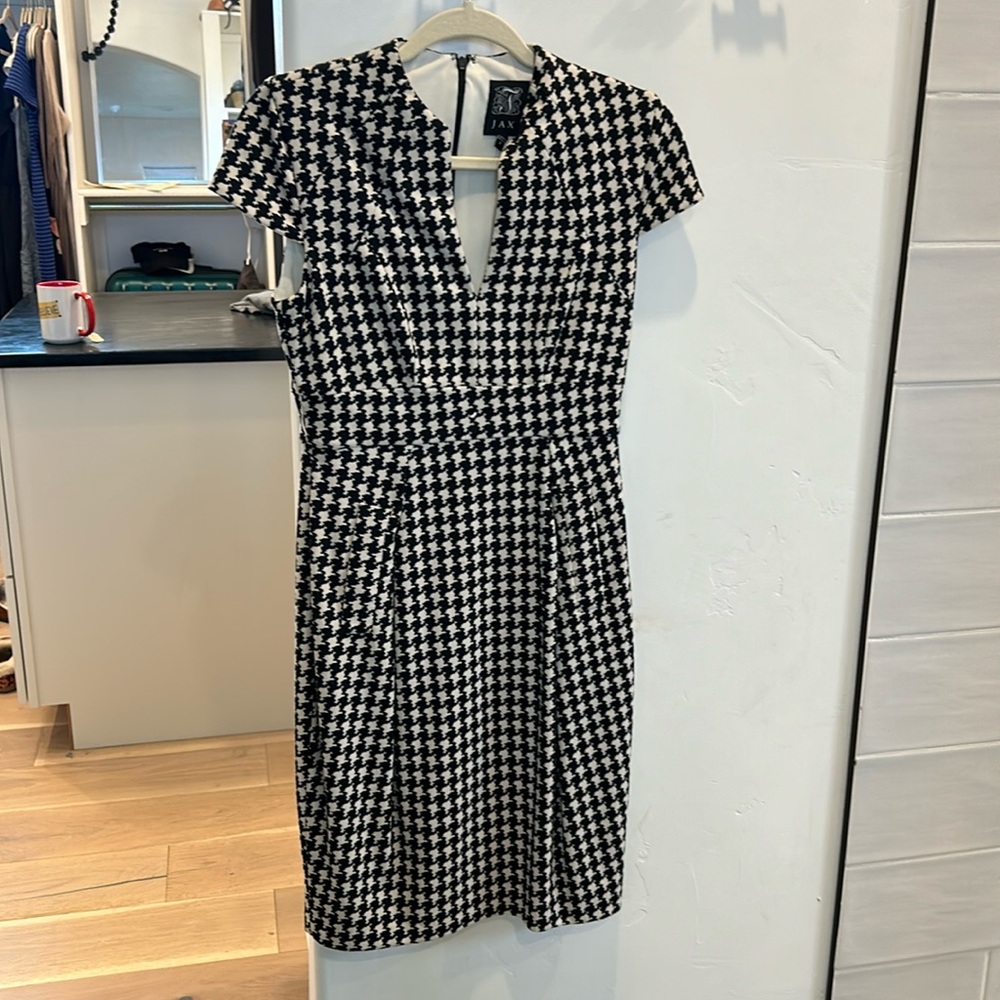 Jax Herringbone Capsleeve Dress